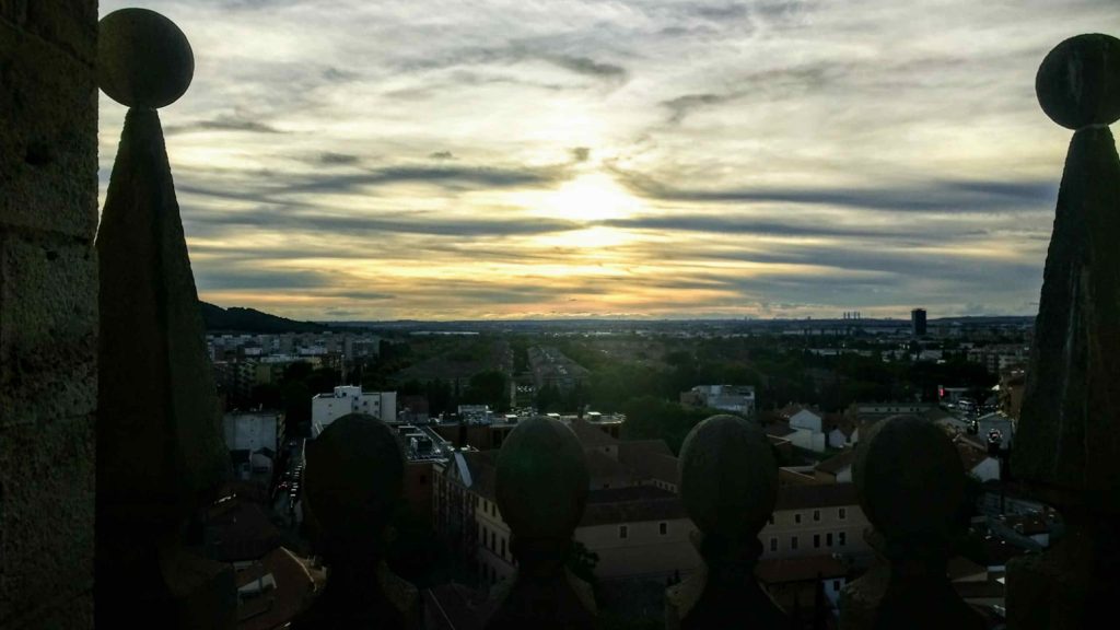 Alcalá Oro y Cobalto