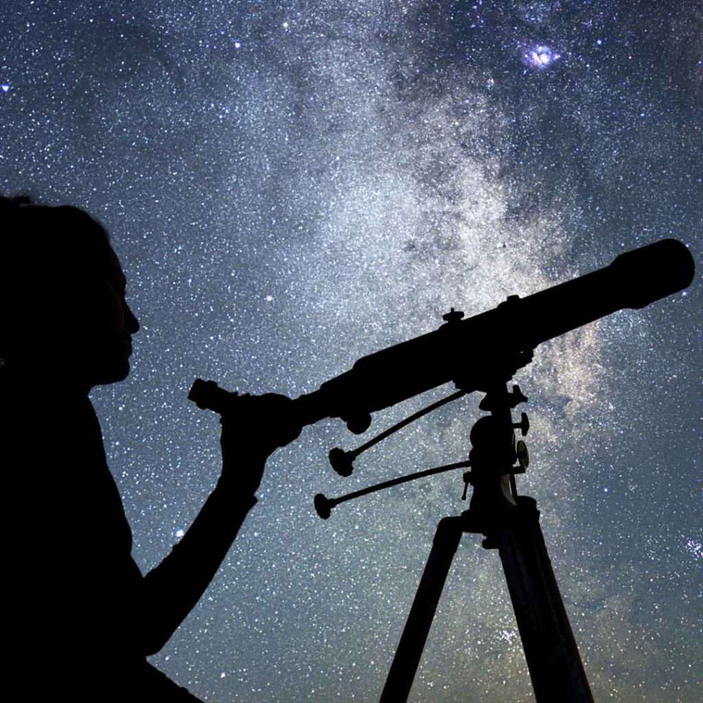 Planes de Ocio, Turismo y Actividades en la Comunidad de Madrid 22 Observación de estrellas en Los Molinos